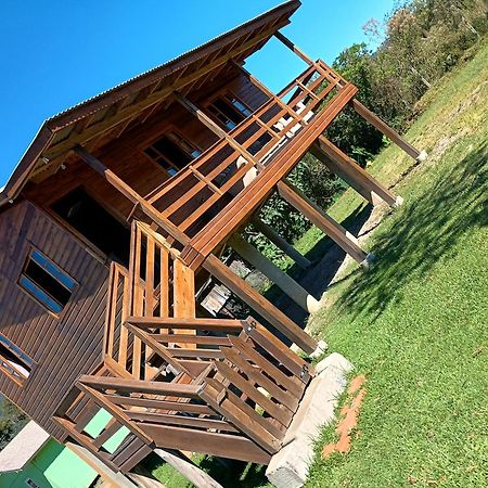 Cabana E Casa De Campo Bromelia 우루비시 외부 사진